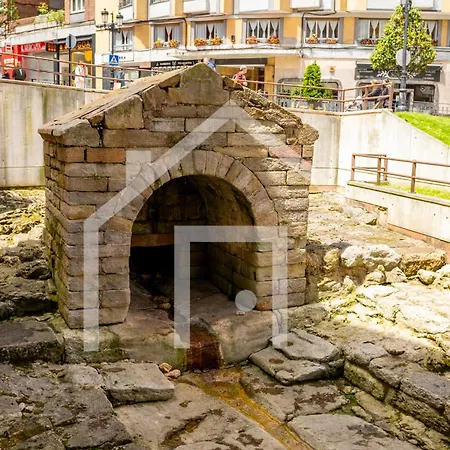 Parellada - - Centro Apartman Oviedo